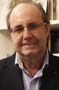 Gavela, César