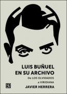 Luis Buuel en su archivo